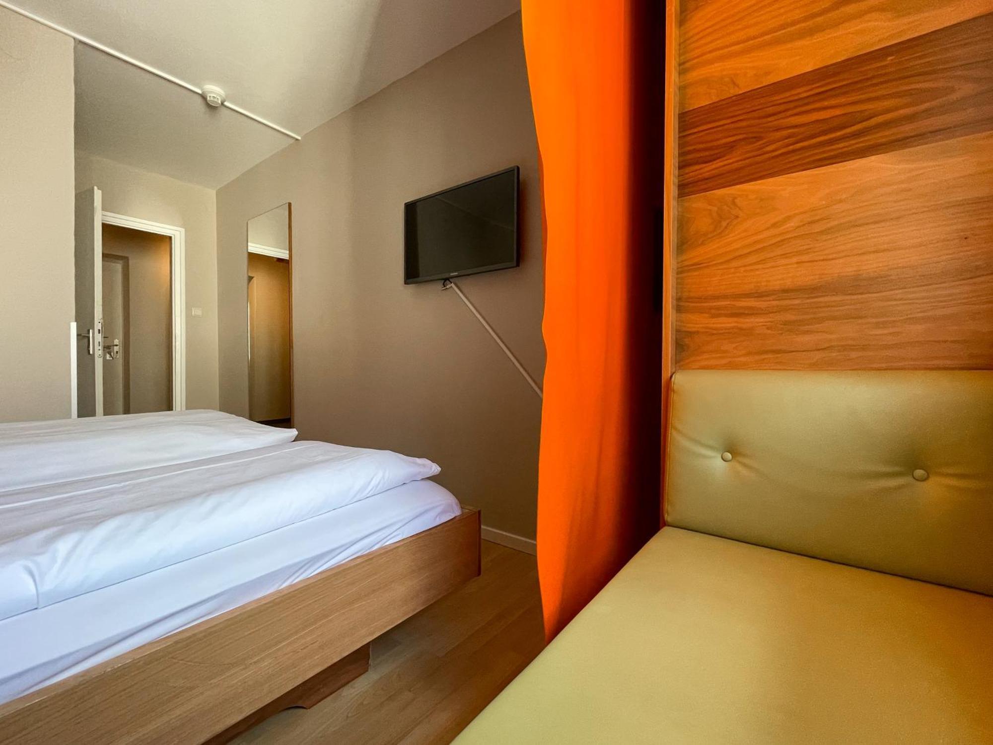 Hotel Sendlinger Tor Munich Exterior photo