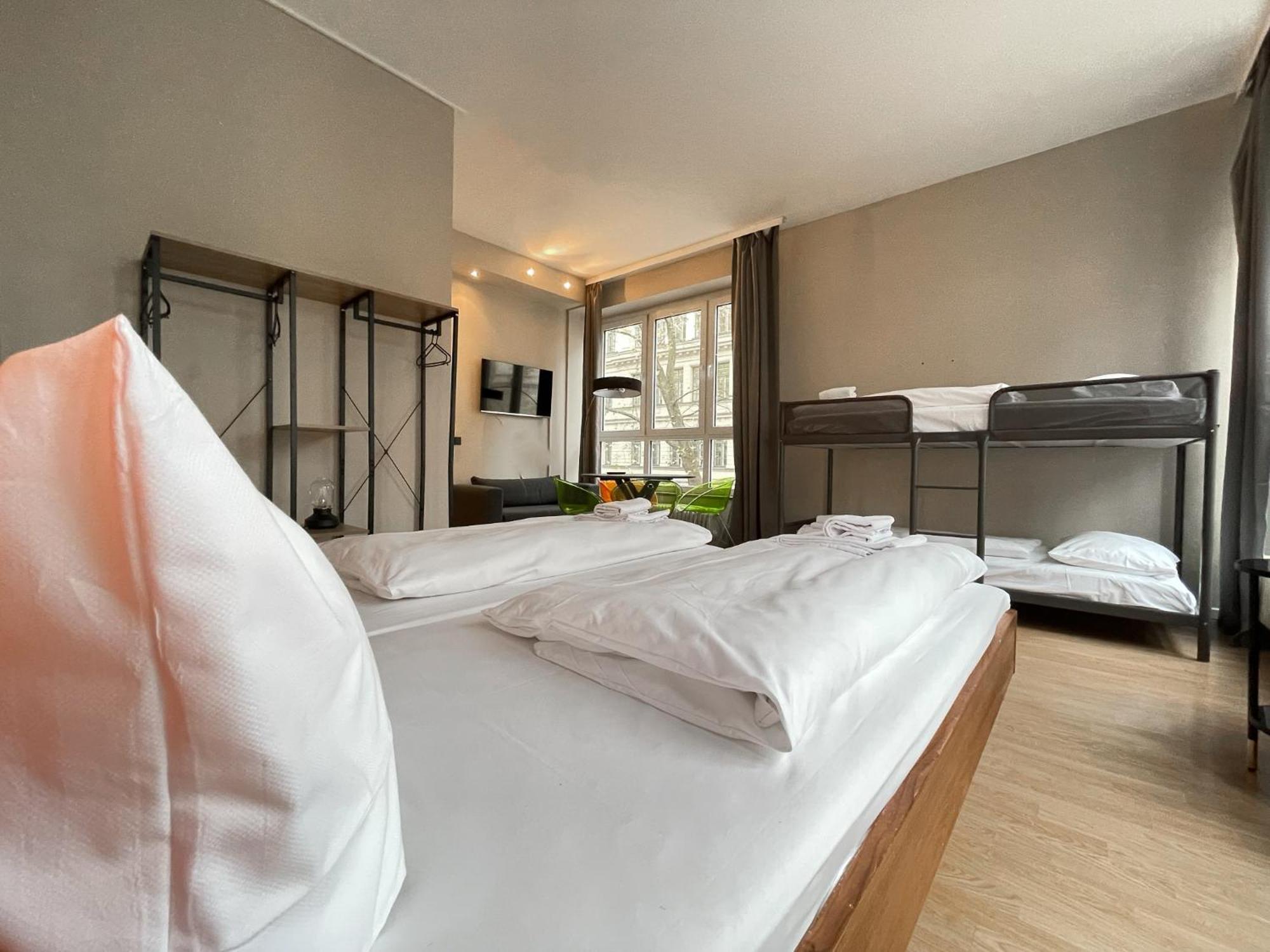Hotel Sendlinger Tor Munich Exterior photo